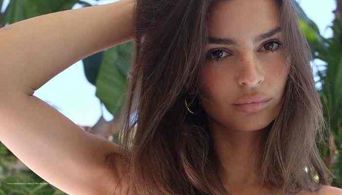 Emily Ratajkowski Is One Of The Top Bikini Models