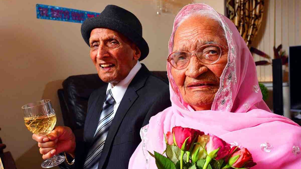 How To Celebrate Your Parent’s 50th Marriage Anniversary
