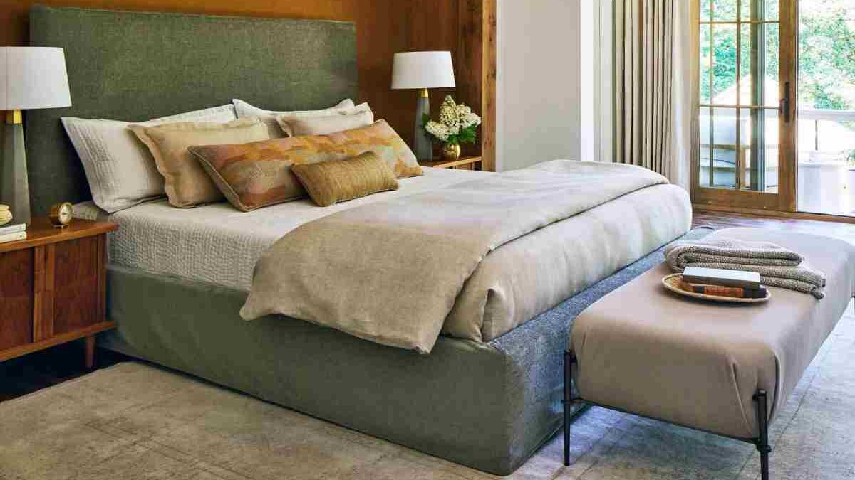 The Special Touches Every Cozy Bedroom Needs