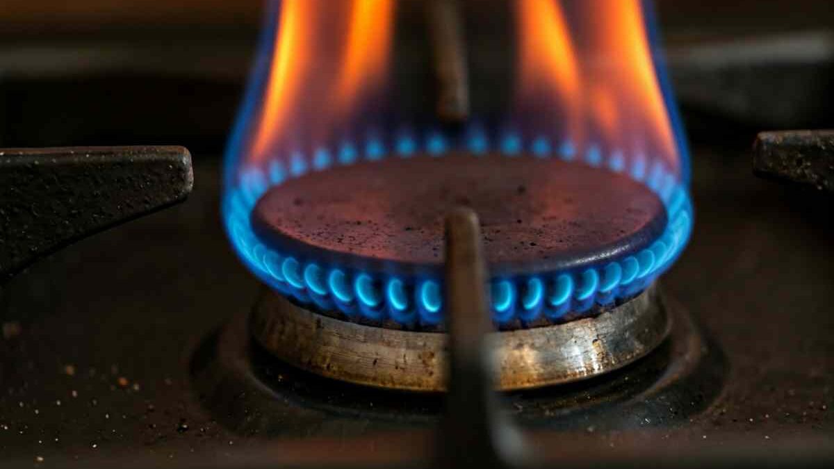 What is the Colour of the Hottest Flame