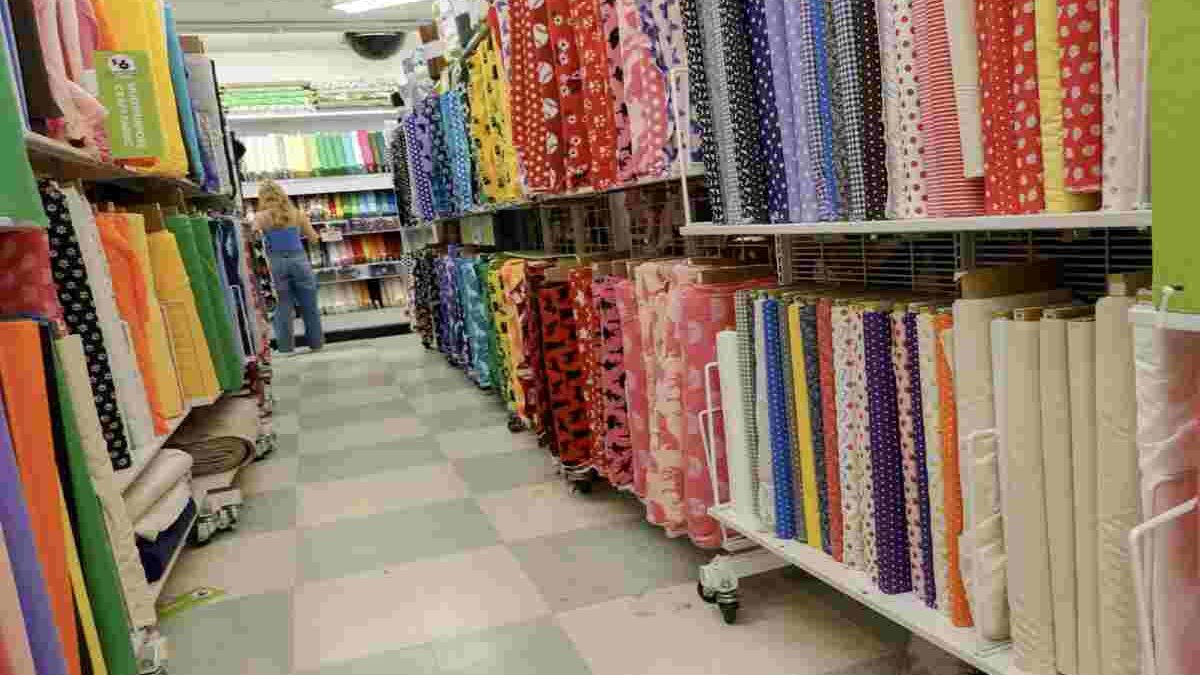 Does Michaels Have Fabric? A Comprehensive Guide