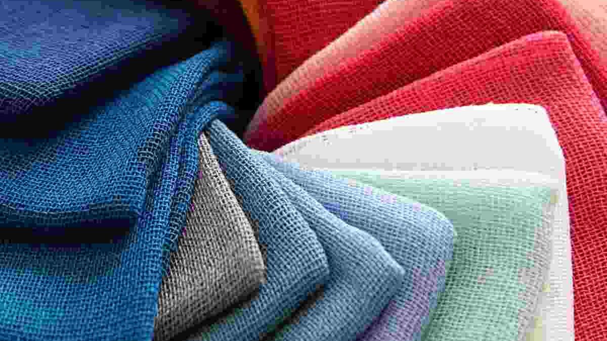 The Cotton-Polyester Blend: A Versatile Fabric Choice