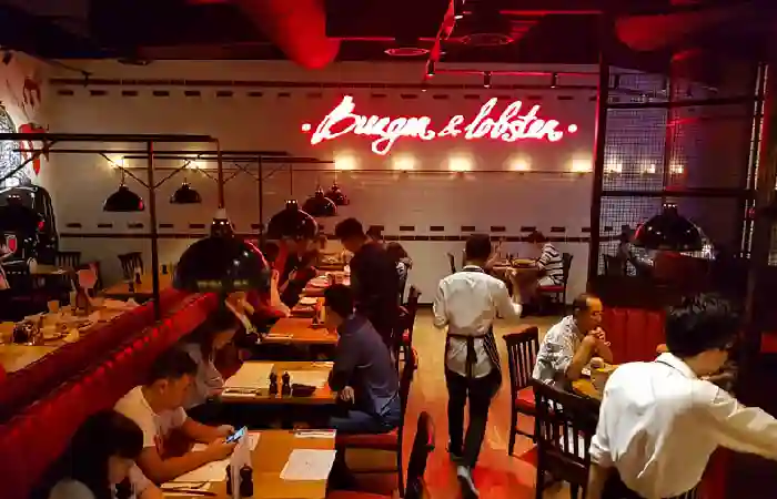is burger & lobster genting expensive_